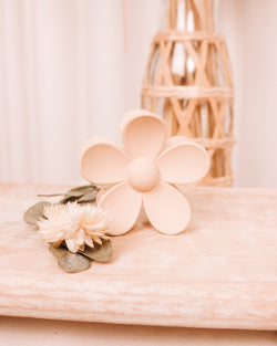 Daisy Beige Hair Clip