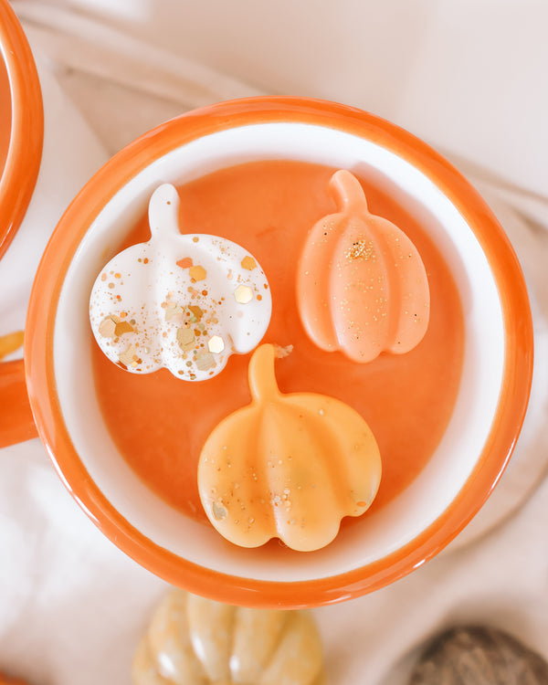 Hello Pumpkin Coffee Mug Candle