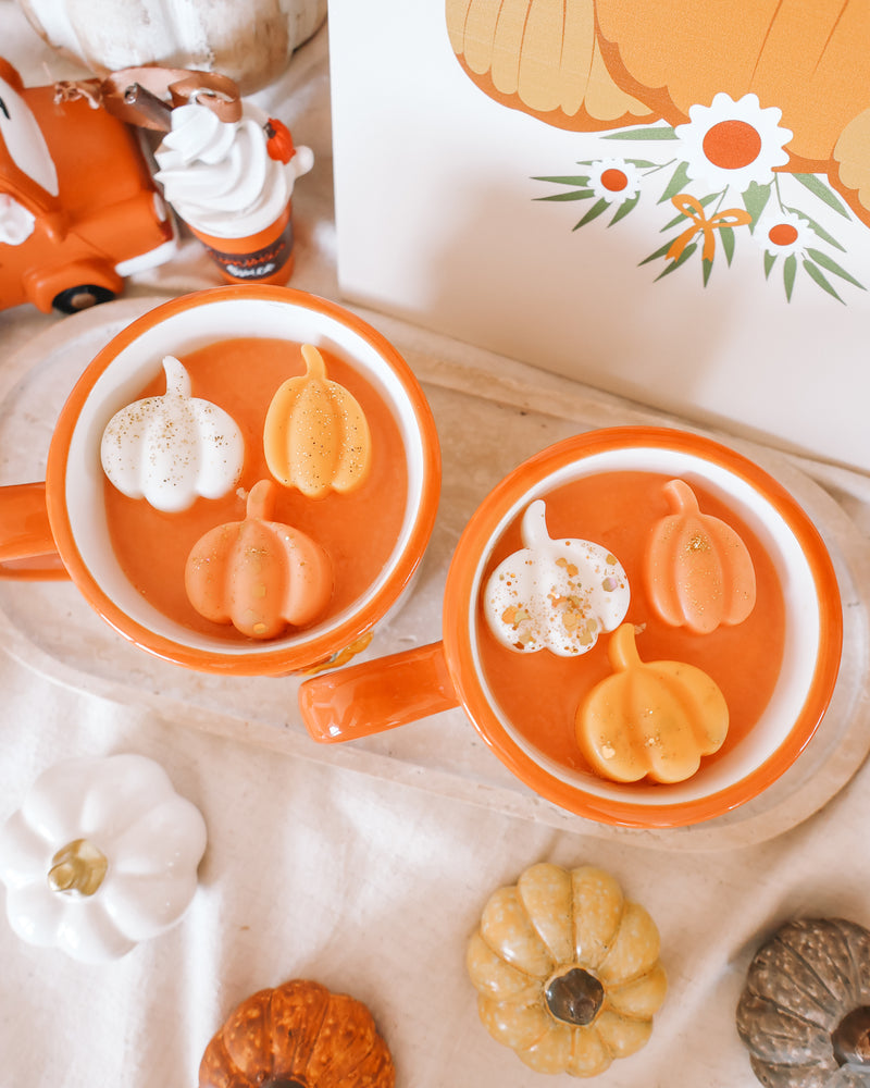 Hello Pumpkin Coffee Mug Candle