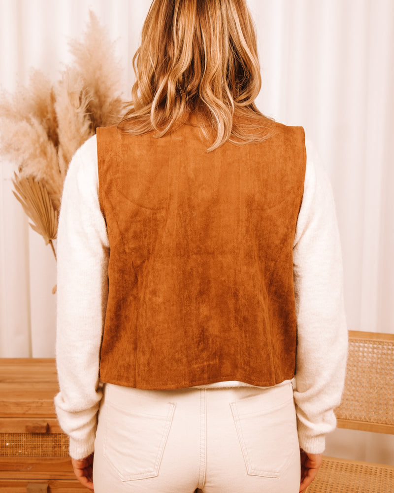Morning Song Suède Sleeveless Rust Jacket