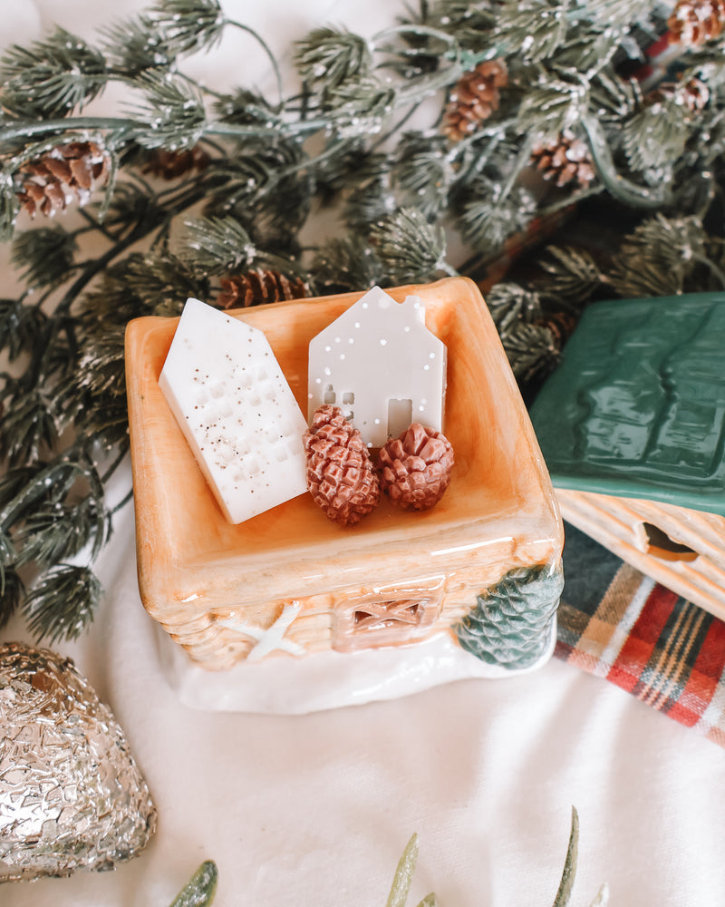 Winter Chalet Wax Melter