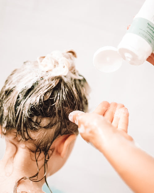 Naïf Baby & Kids Nourishing Shampoo